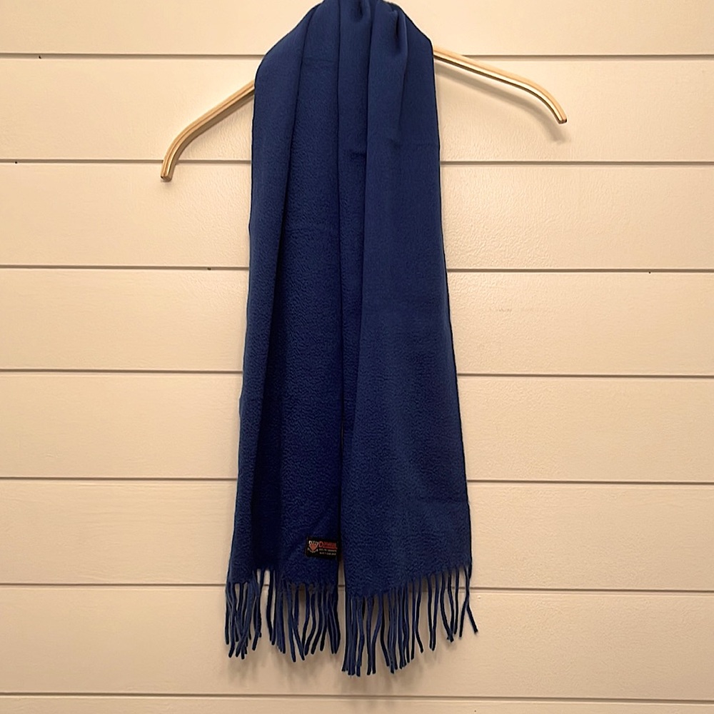 Cashmere scarf